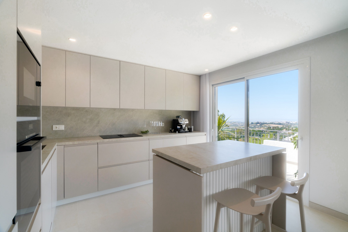 Apartamentos de 3 dormitorios en venta en La Quinta – R5126269