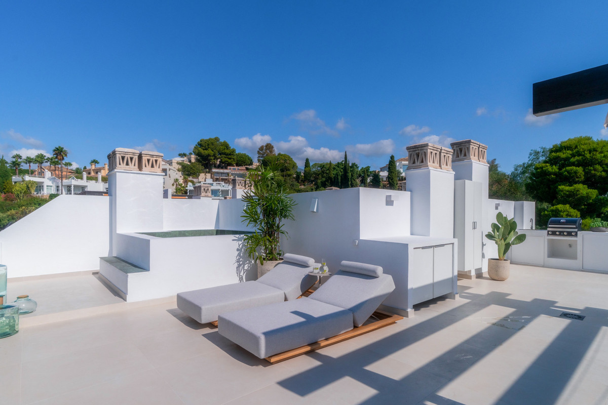 Apartamentos de 3 dormitorios en venta en La Quinta – R5126269