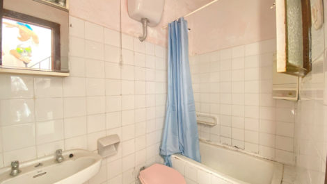 Adosados de 7 dormitorios en venta en Marbella – R5146675