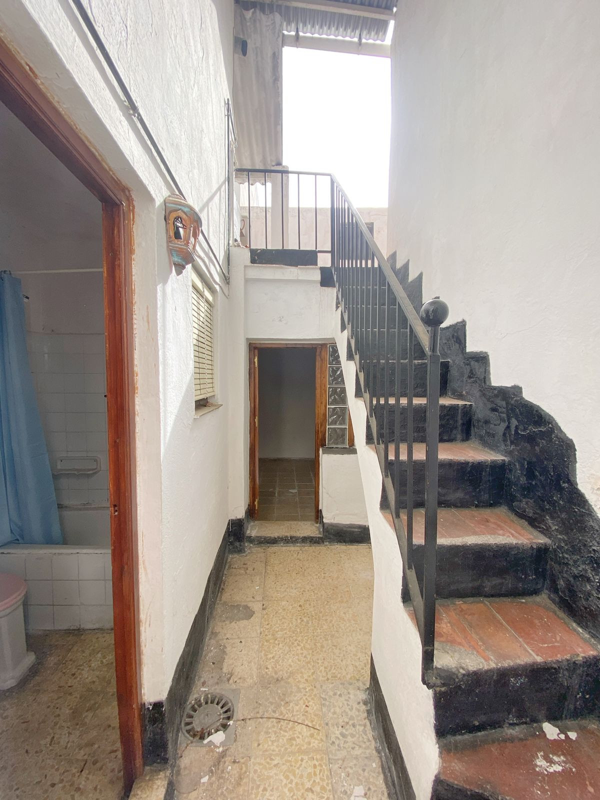 7 bedroom Townhouses for sale in Marbella – R5146675