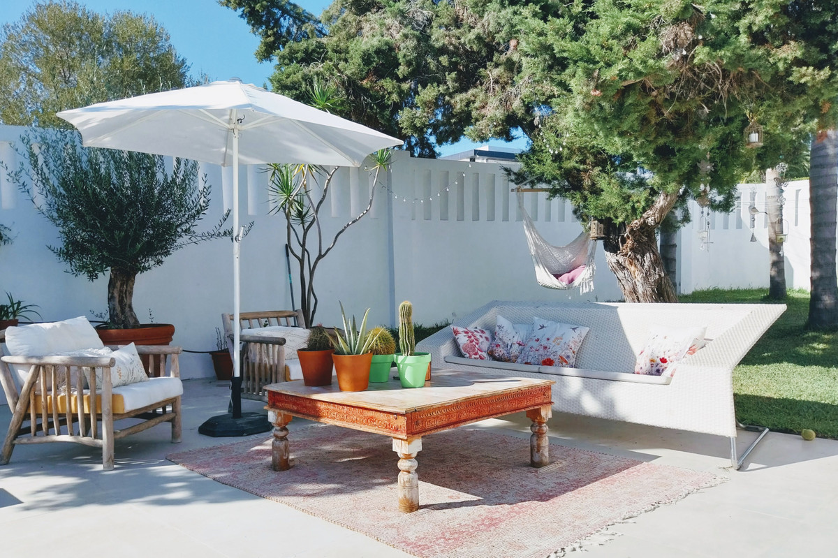 3 bedroom Villas for sale in Marbesa – R5162629