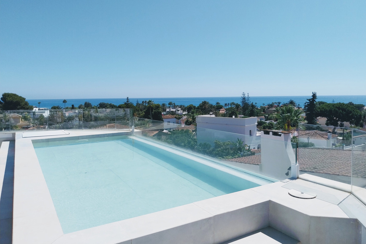 3 bedroom Villas for sale in Marbesa – R5162629