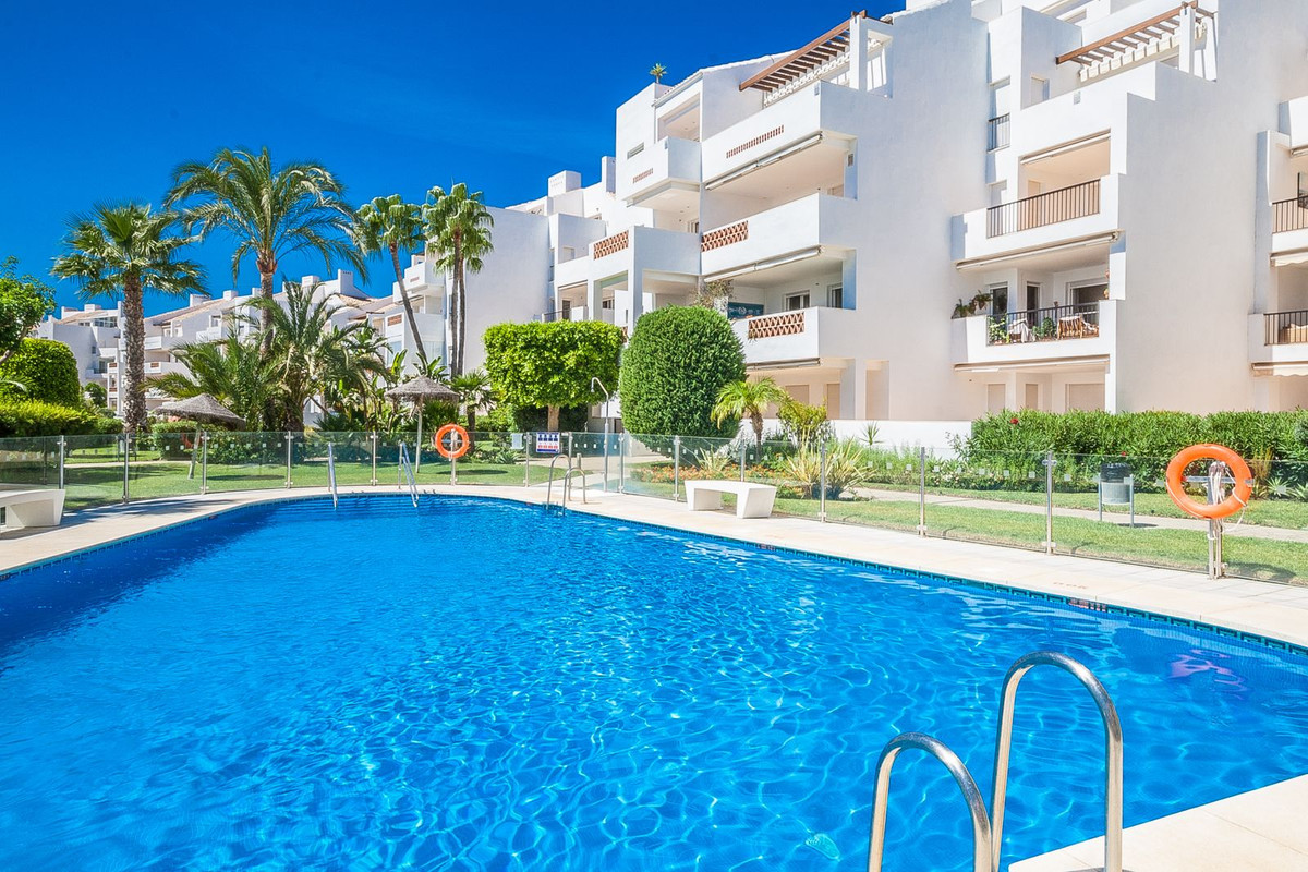 Apartamentos de 3 dormitorios en venta en Riviera del Sol – R5161018