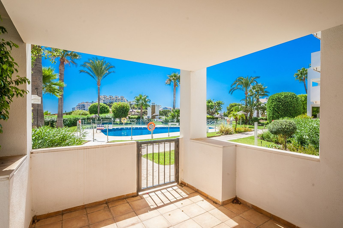 Apartamentos de 3 dormitorios en venta en Riviera del Sol – R5161018