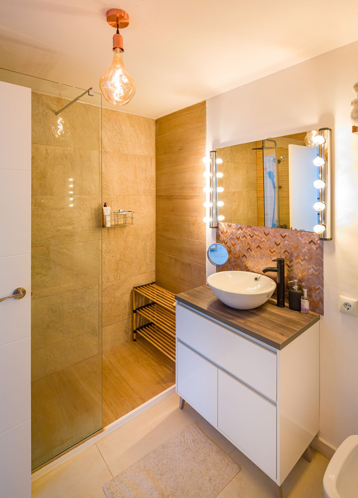 1 bedroom Apartments for sale in Marbella – R4888558