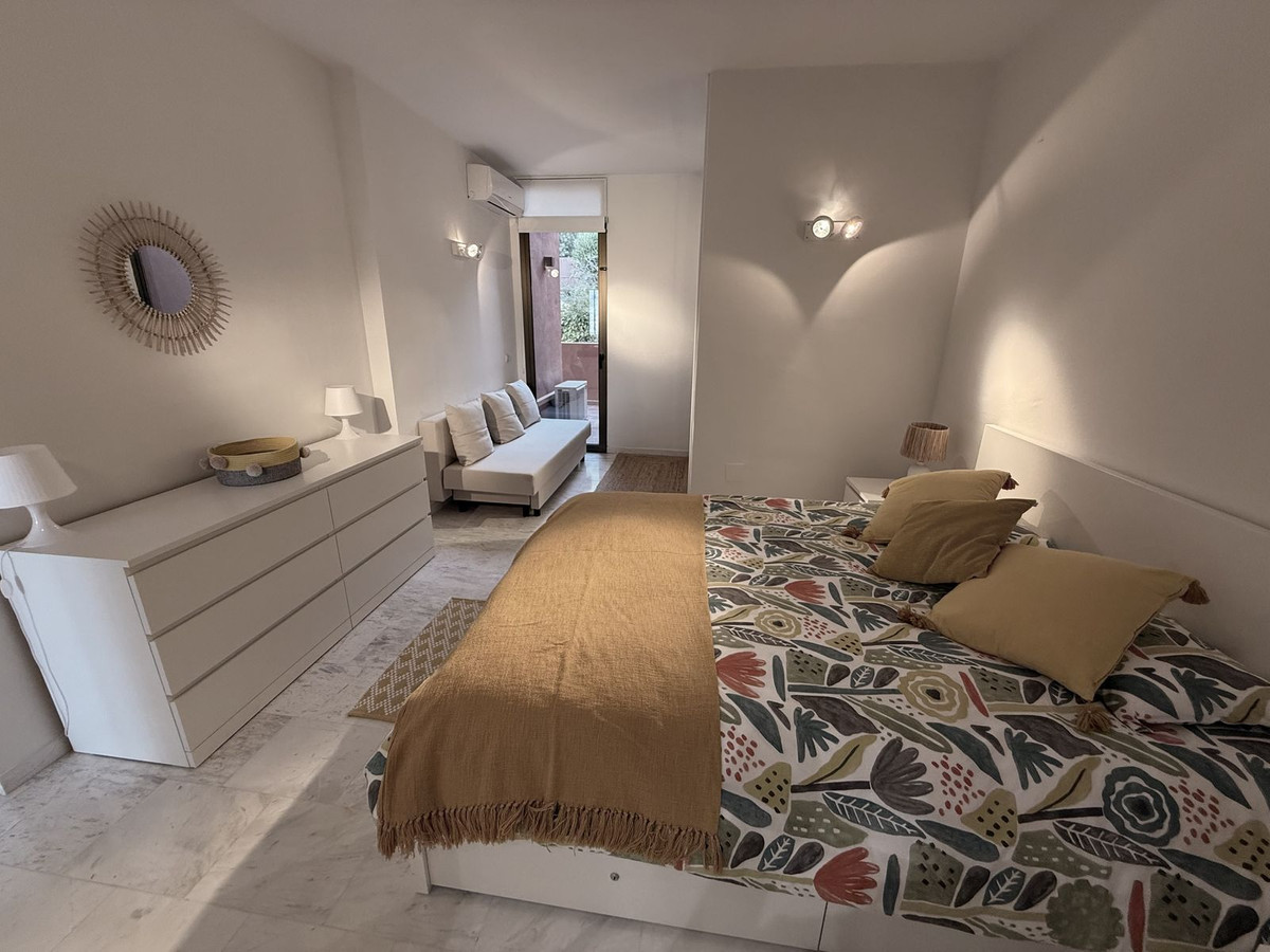 2 bedroom Apartments for sale in La Mairena – R5157415