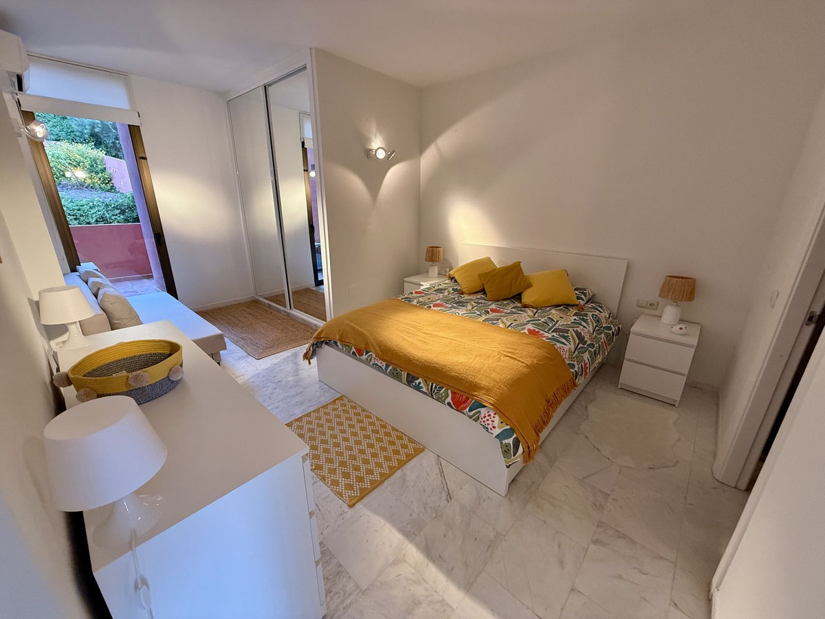 2 bedroom Apartments for sale in La Mairena – R5157415