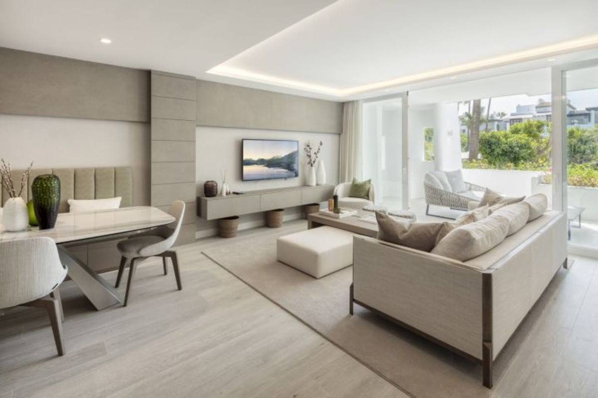 3 bedroom Apartments for sale in Marbella – R4875151