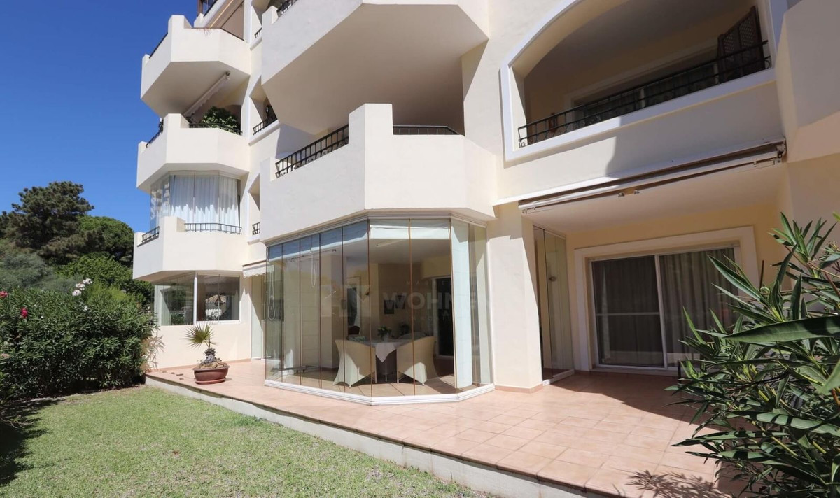 Apartamentos de 2 dormitorios en venta en Elviria – R5167141