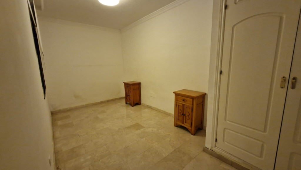 2 bedroom Apartments for sale in Elviria – R5159728