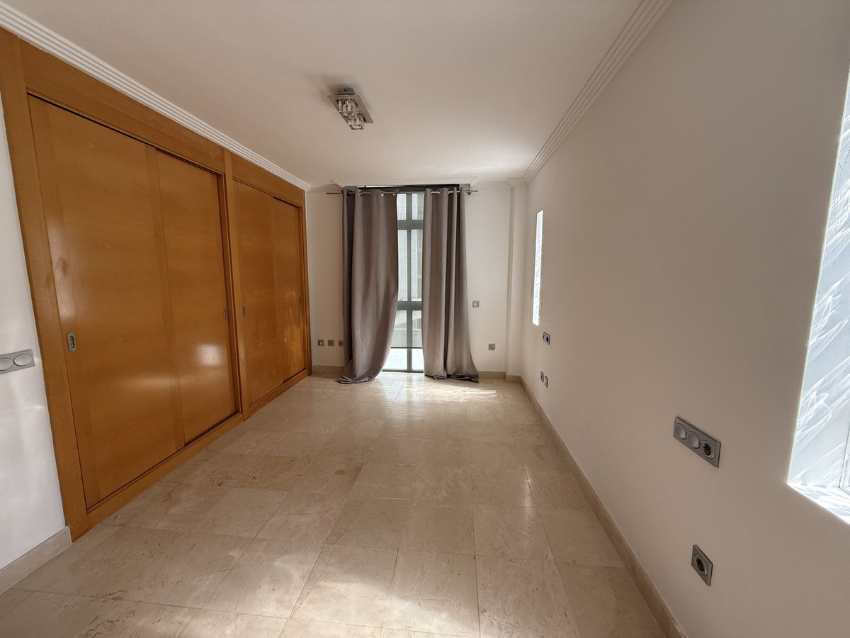 2 bedroom Apartments for sale in Los Flamingos – R5058721