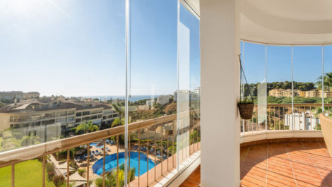 3 bedroom Apartments for sale in Miraflores – R5148604