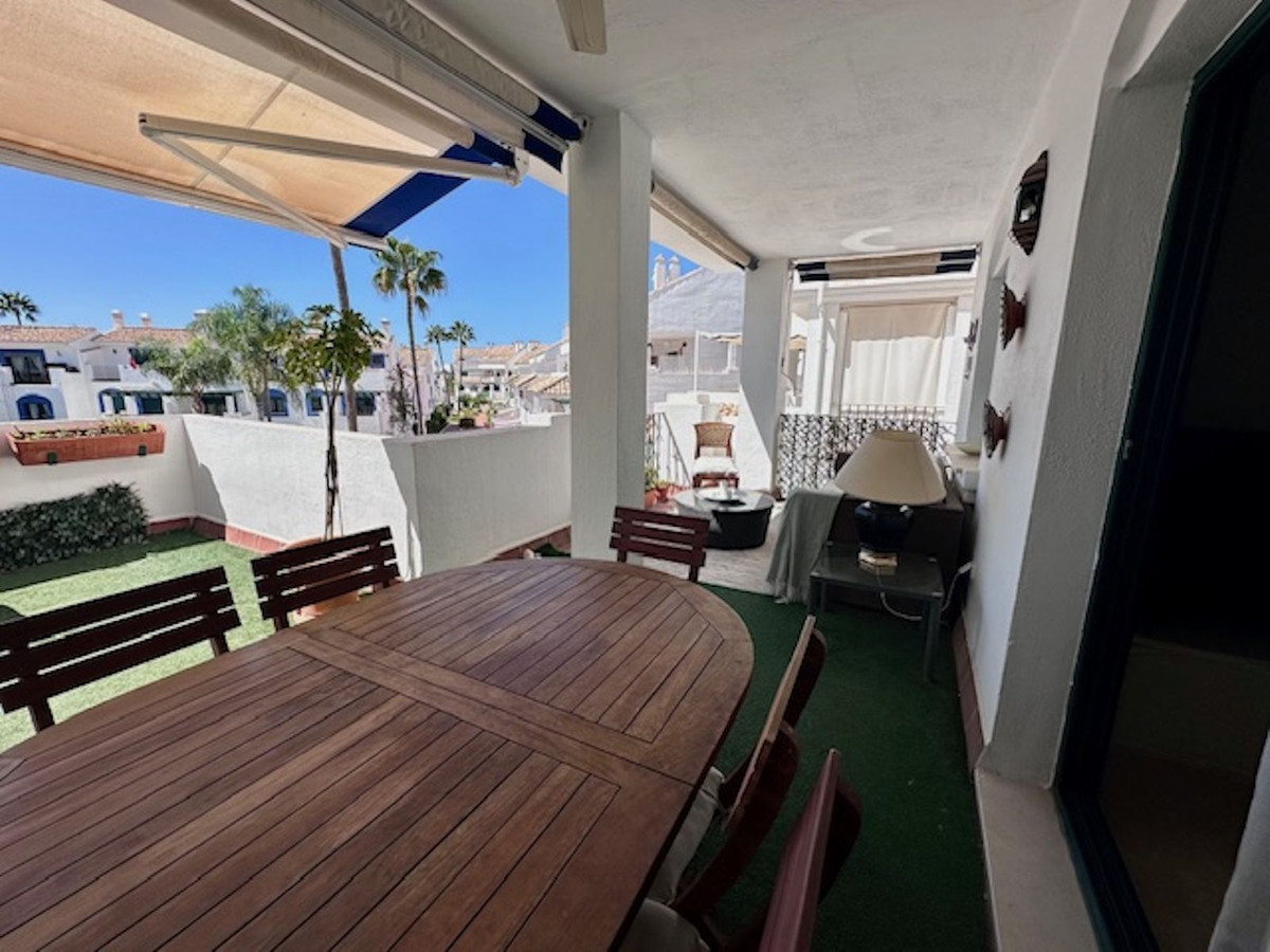 4 bedroom Apartments for sale in Marbella – R5147932