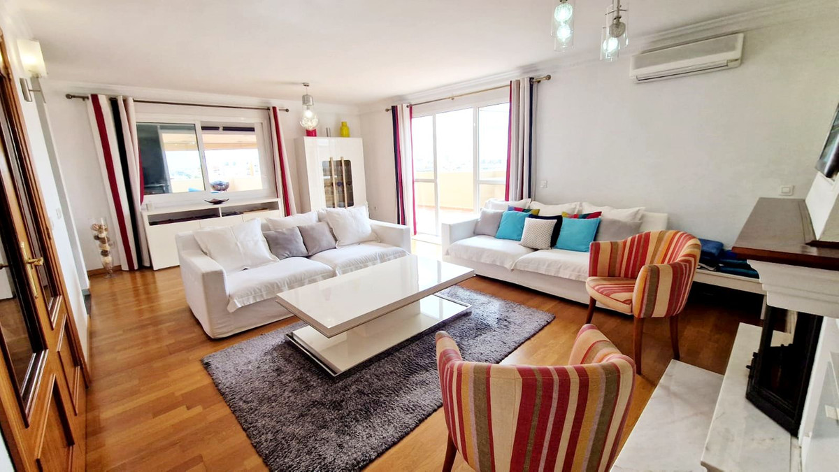 Aticos de 3 dormitorios en venta en Mijas – R5162251