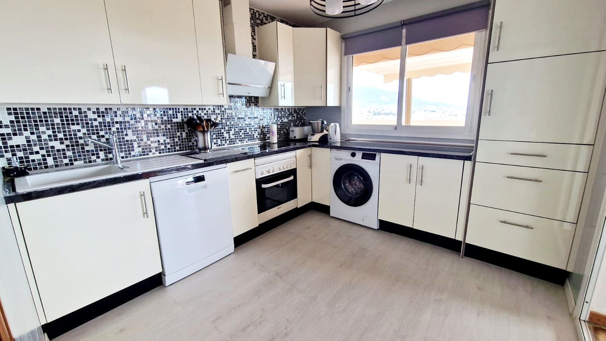 Aticos de 3 dormitorios en venta en Mijas – R5162251