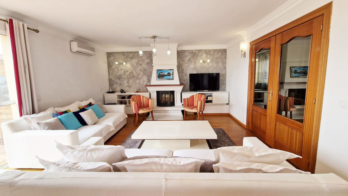 Aticos de 3 dormitorios en venta en Mijas – R5162251