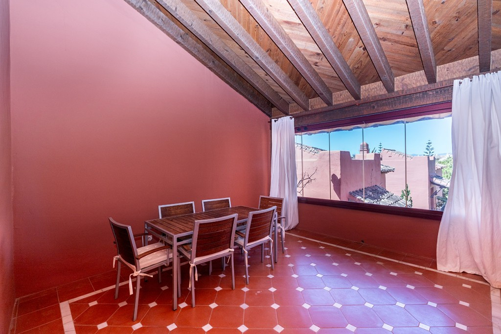 3 bedroom Penthouses for sale in Marbella – R5159731