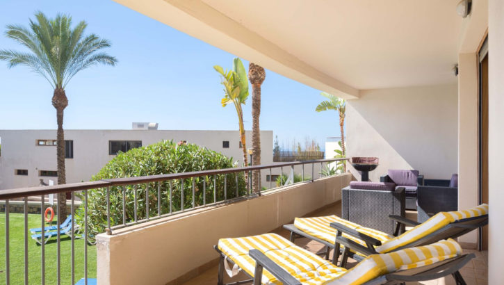 Apartamentos de 3 dormitorios en venta en Altos de los Monteros – R5161387 en 
