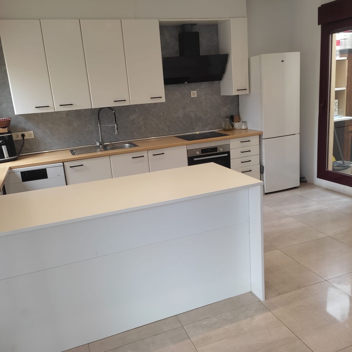 5 bedroom Villas for sale in Selwo – R5010481