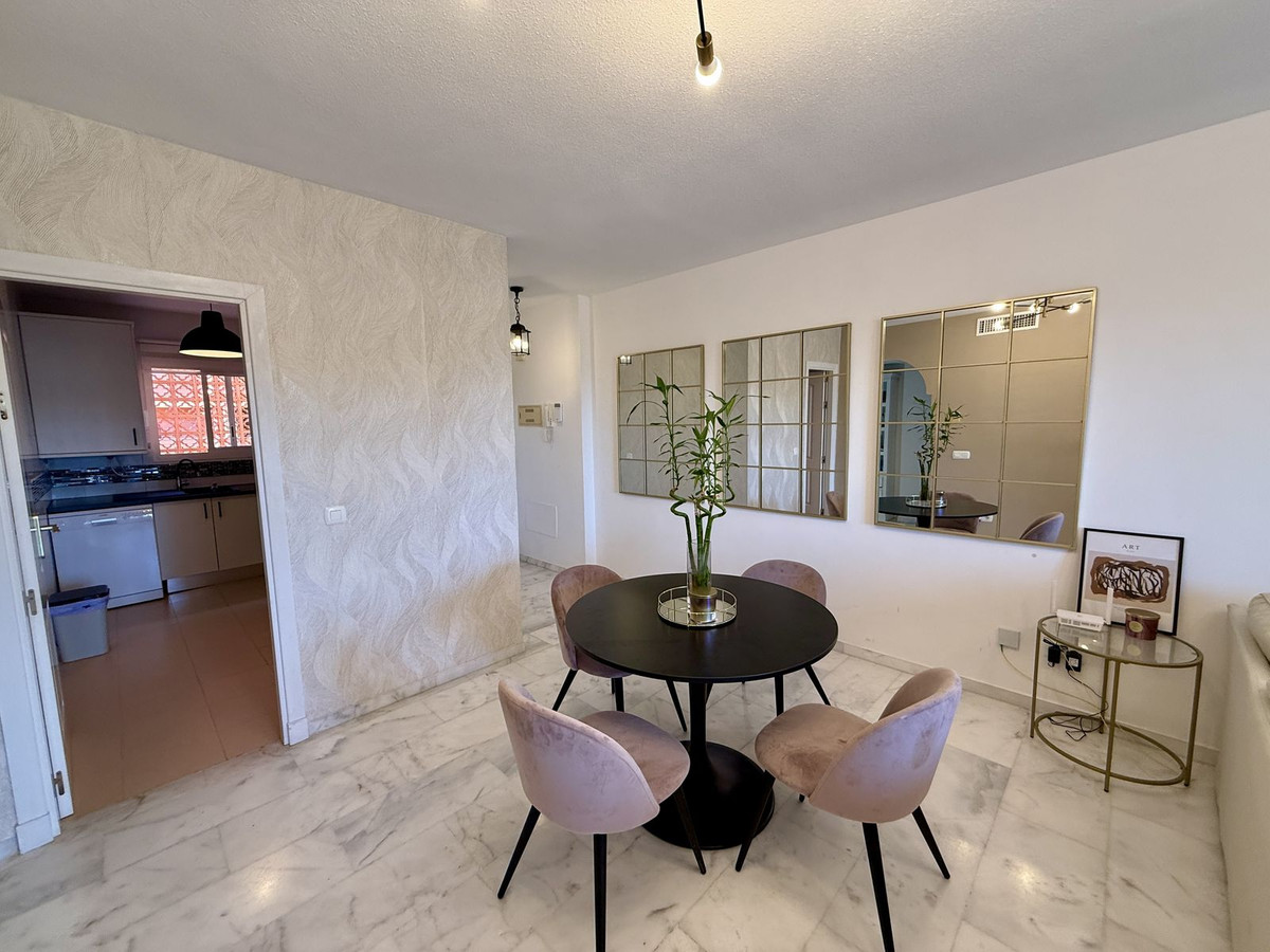 2 bedroom Penthouses for sale in Reserva de Marbella – R5162227