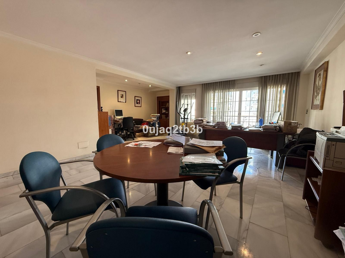 Apartamentos de 2 dormitorios en venta en Marbella – R5160925