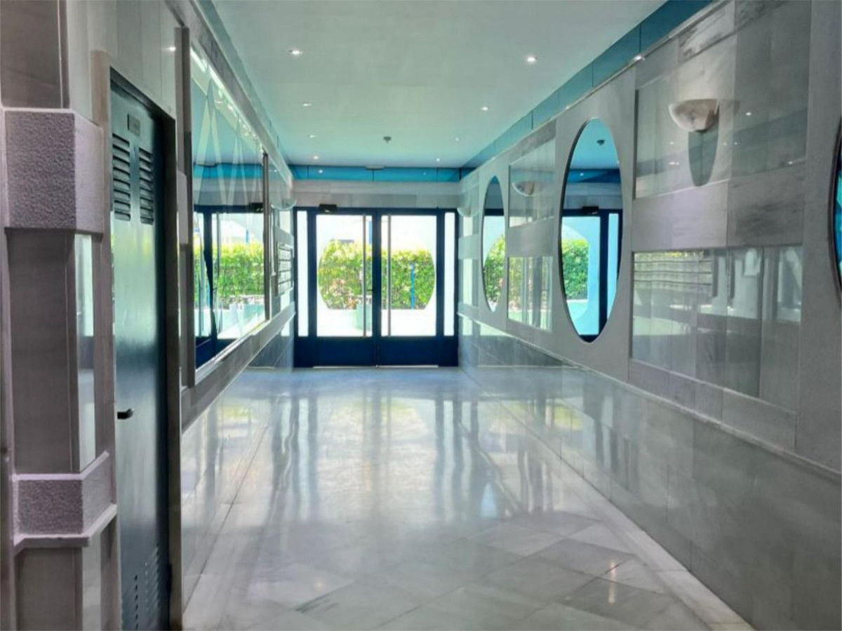 2 bedroom Apartments for sale in Marbella – R5155993