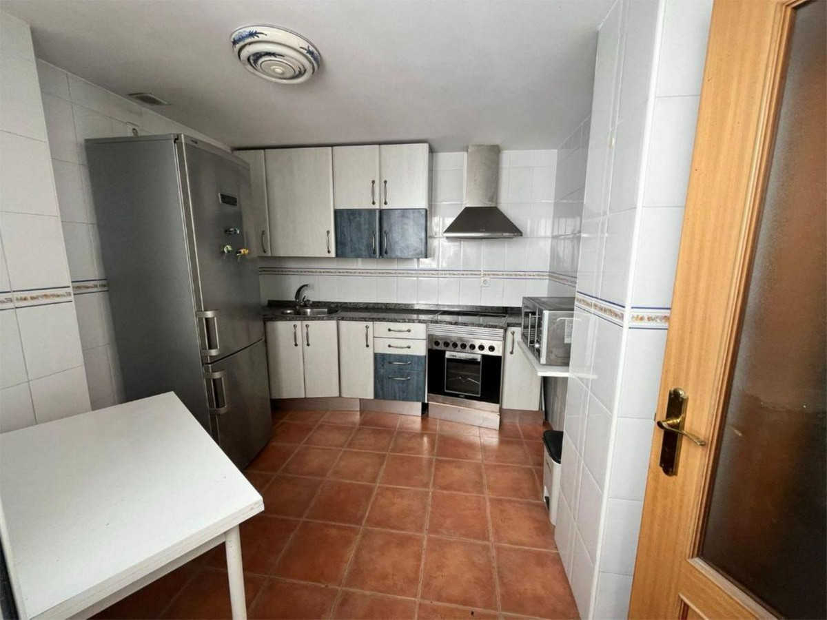 2 bedroom Apartments for sale in Marbella – R5155993