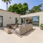 5 bedroom Villas for sale in Milla de Oro – R5159374