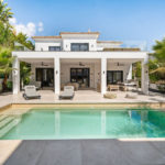 4 bedroom Villas for sale in Marbesa – R5161045