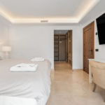 4 bedroom Villas for sale in Marbesa – R5161045