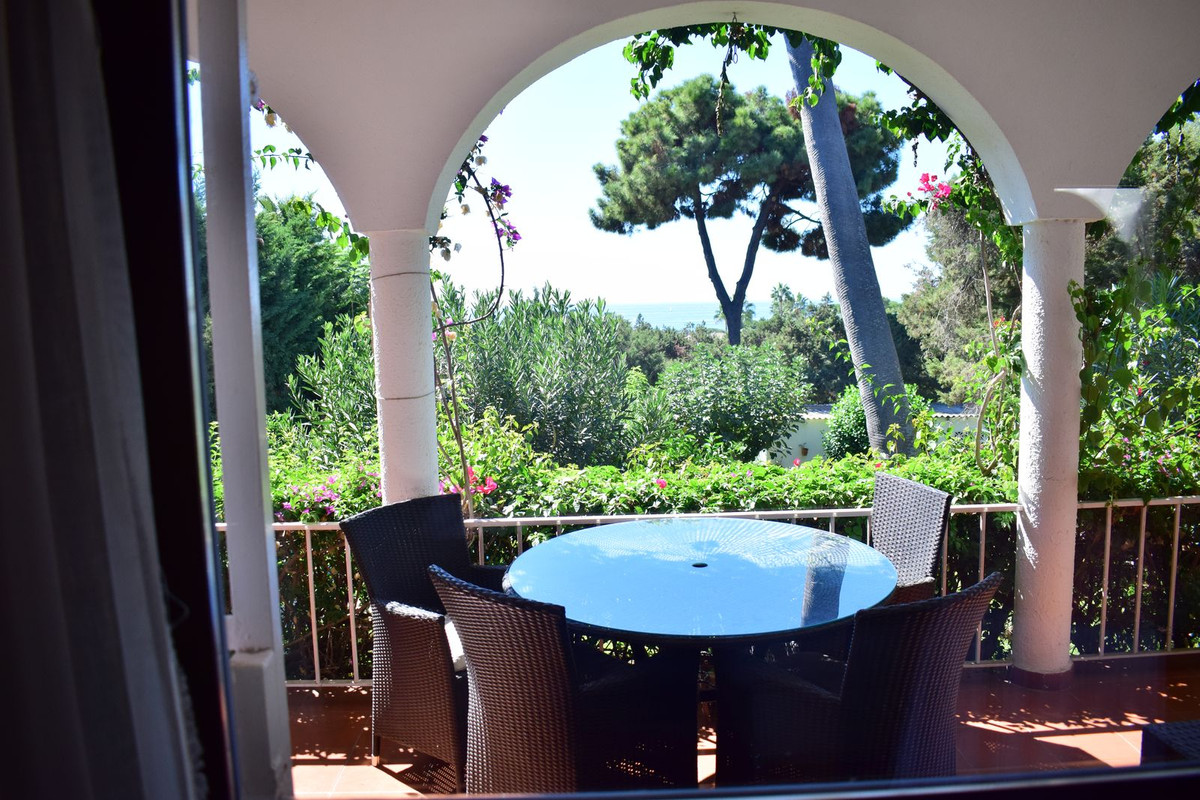 3 bedroom Villas for sale in Marbesa – R5183278