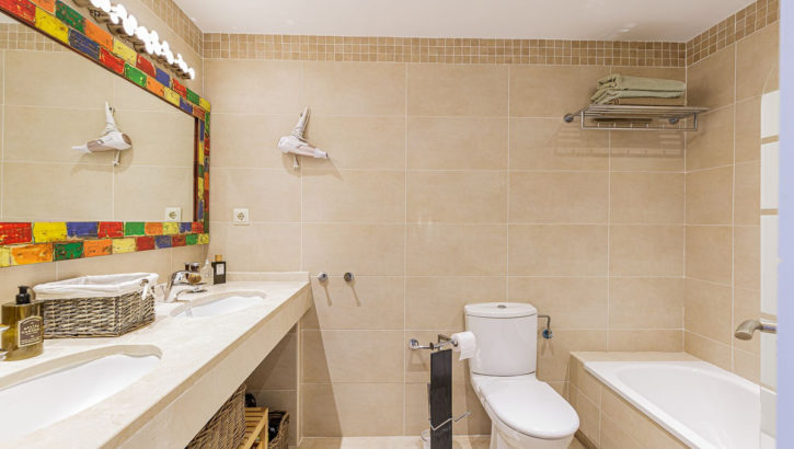 Apartamentos de 2 dormitorios en venta en La Cala de Mijas – R5186815 en 