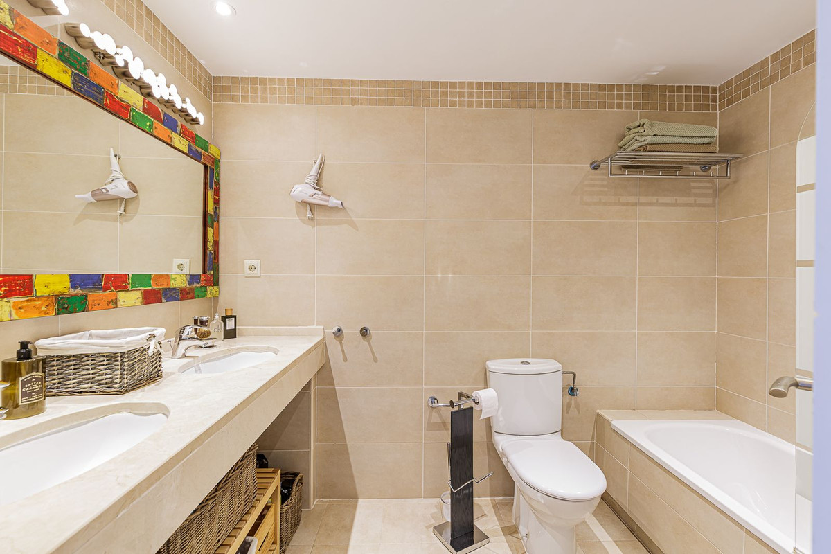 Apartamentos de 2 dormitorios en venta en La Cala de Mijas – R5186815 Apartamentos de 2 dormitorios en venta en La Cala de Mijas – R5186815