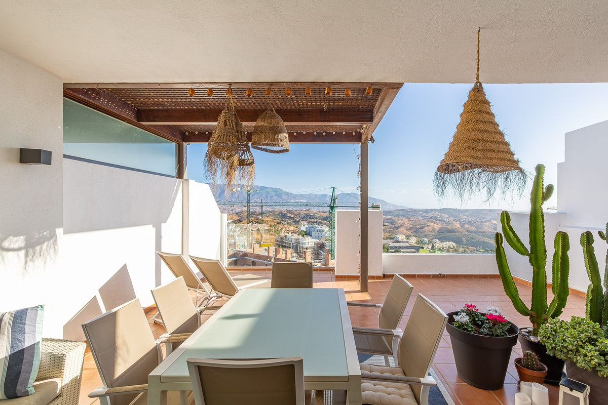 Apartamentos de 2 dormitorios en venta en La Cala de Mijas – R5186815 Apartamentos de 2 dormitorios en venta en La Cala de Mijas – R5186815