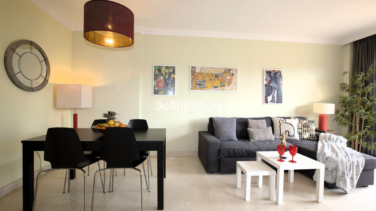 Apartamentos de 1 dormitorio en venta en Elviria – R5177554