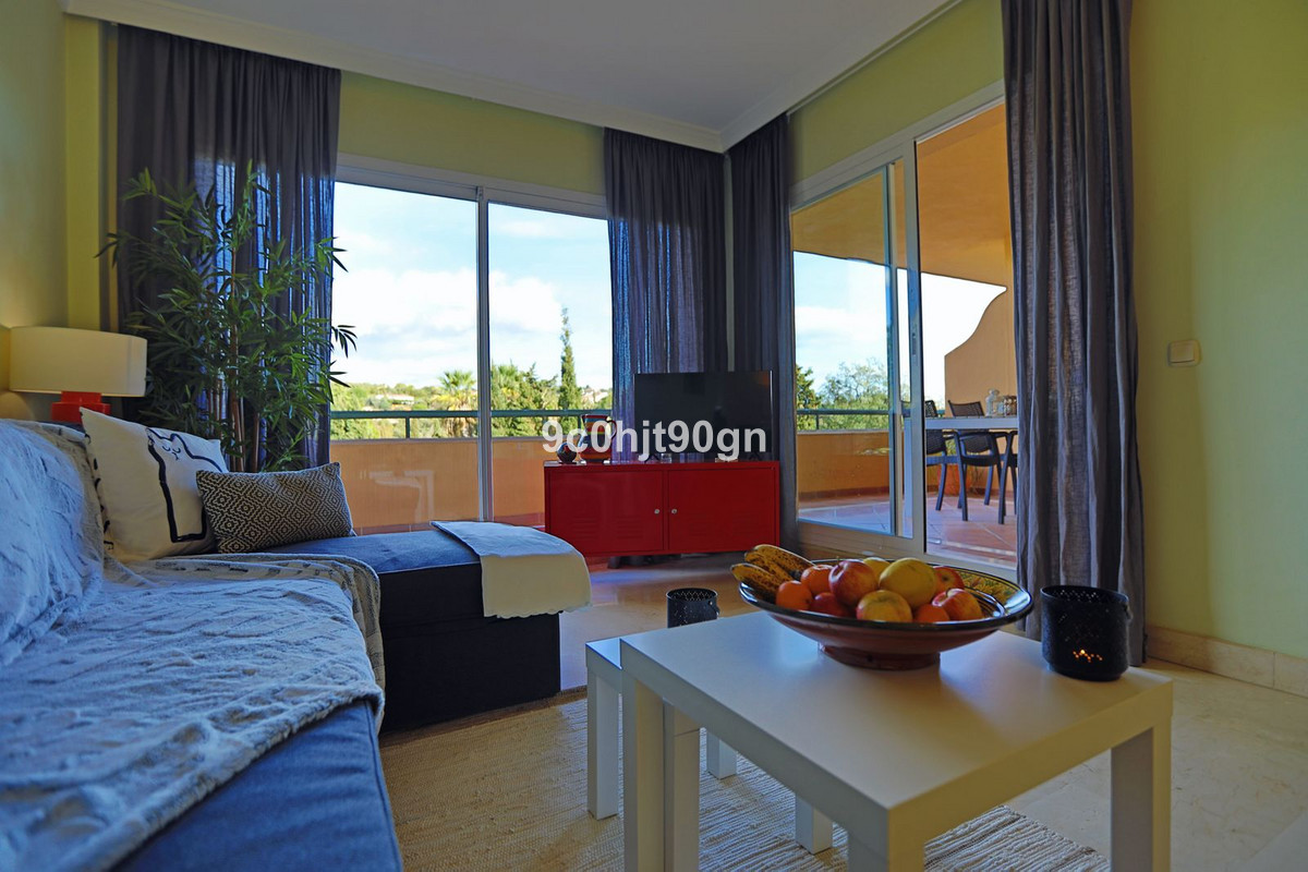 Apartamentos de 1 dormitorio en venta en Elviria – R5177554