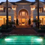 8 bedroom Villas for sale in Guadalmina Baja – R5104192