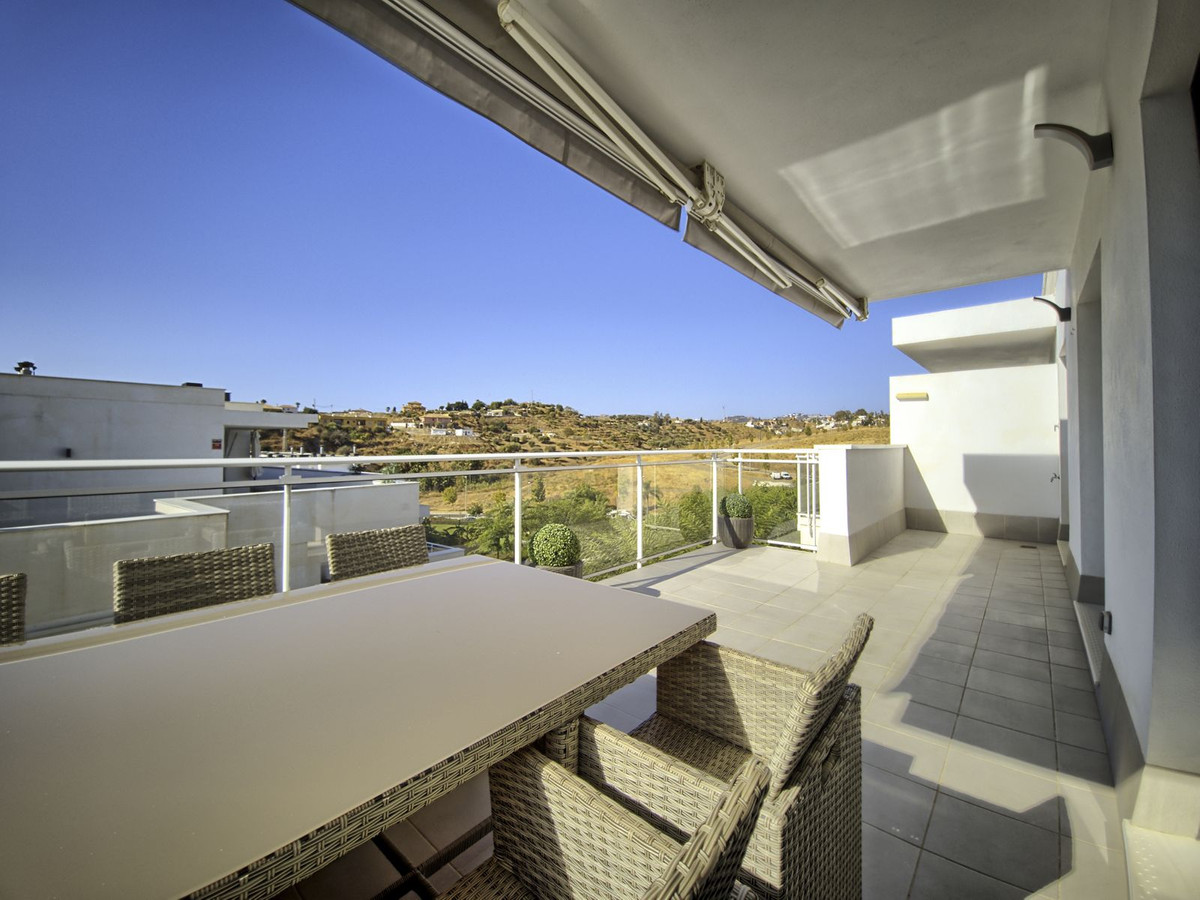 2 bedroom Apartments for sale in La Cala de Mijas – R5188039