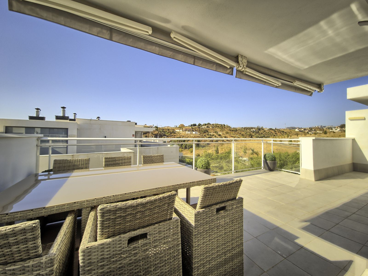 2 bedroom Apartments for sale in La Cala de Mijas – R5188039