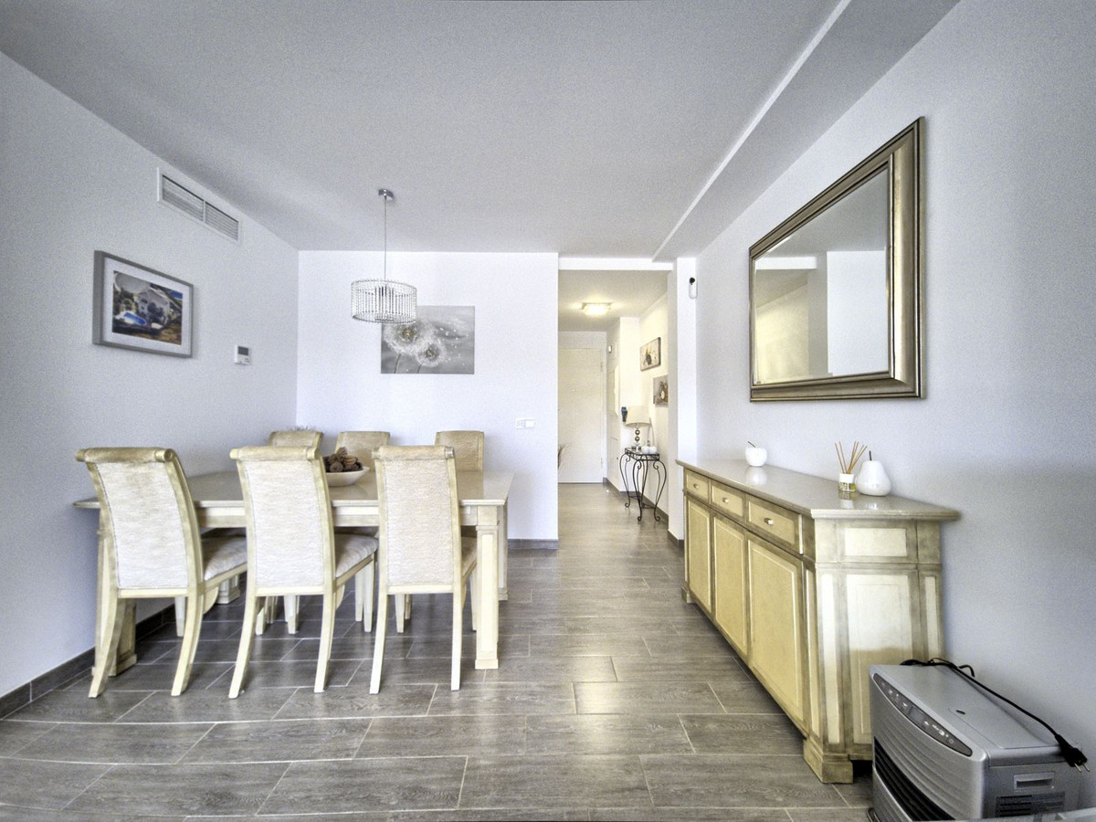 2 bedroom Apartments for sale in La Cala de Mijas – R5188039