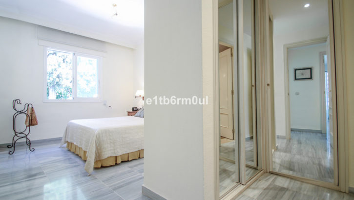 3 bedroom Apartments for sale in Milla de Oro – R5169763 in 