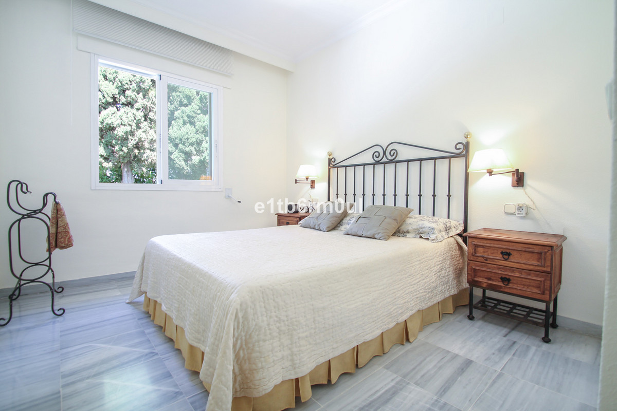 3 bedroom Apartments for sale in Milla de Oro – R5169763