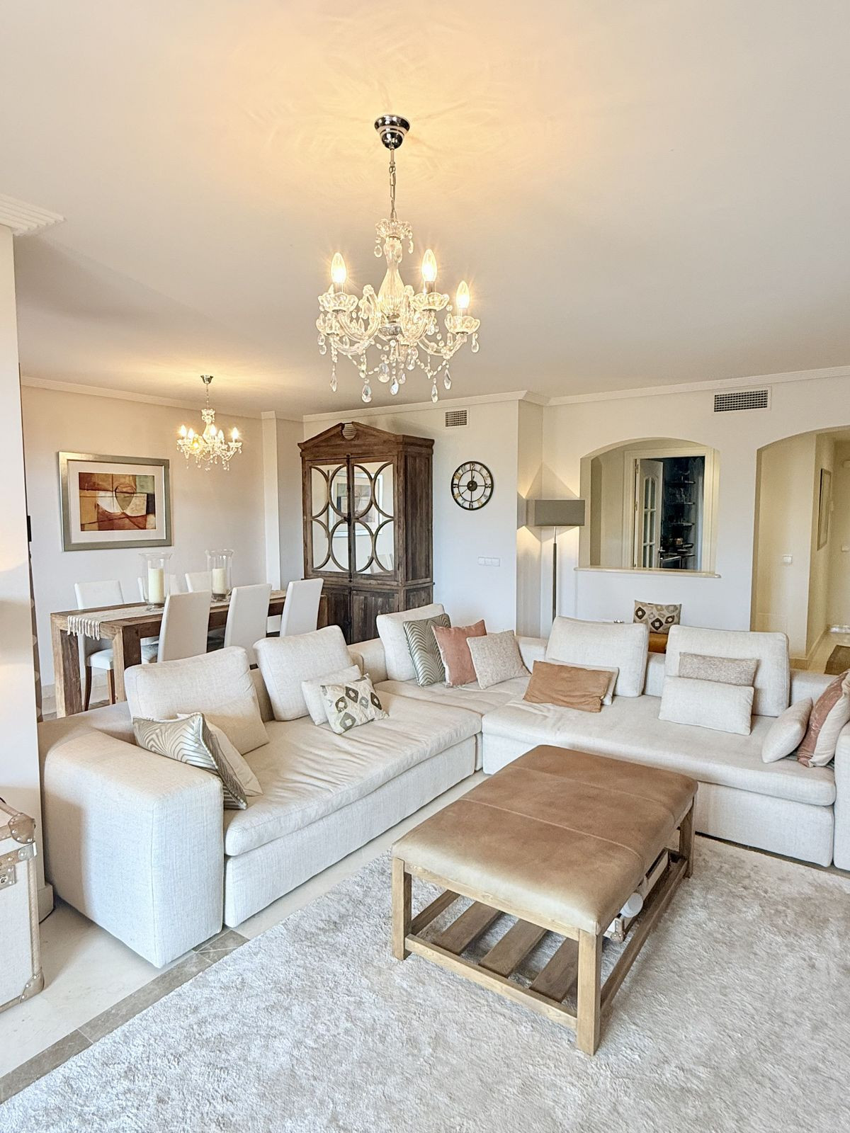 2 bedroom Apartments for sale in Los Arqueros – R5191708