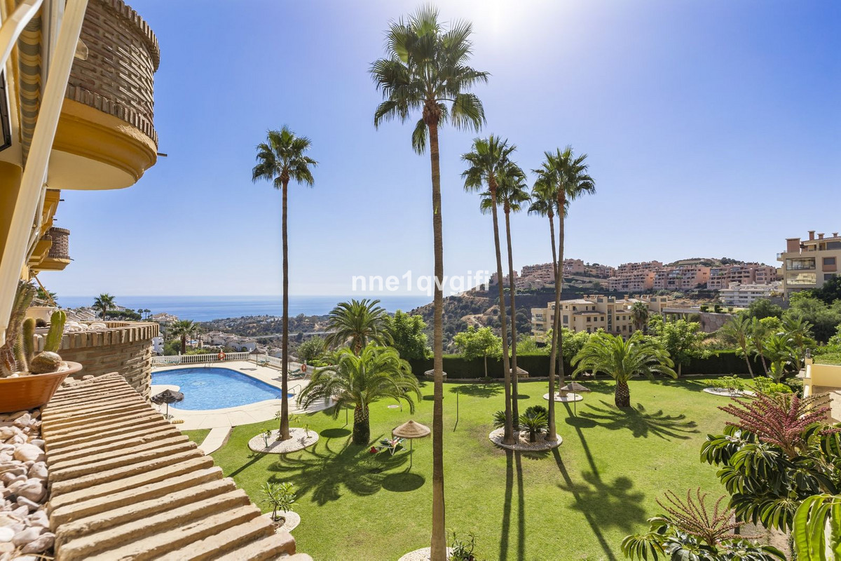2 bedroom Apartments for sale in Calahonda – R5167570