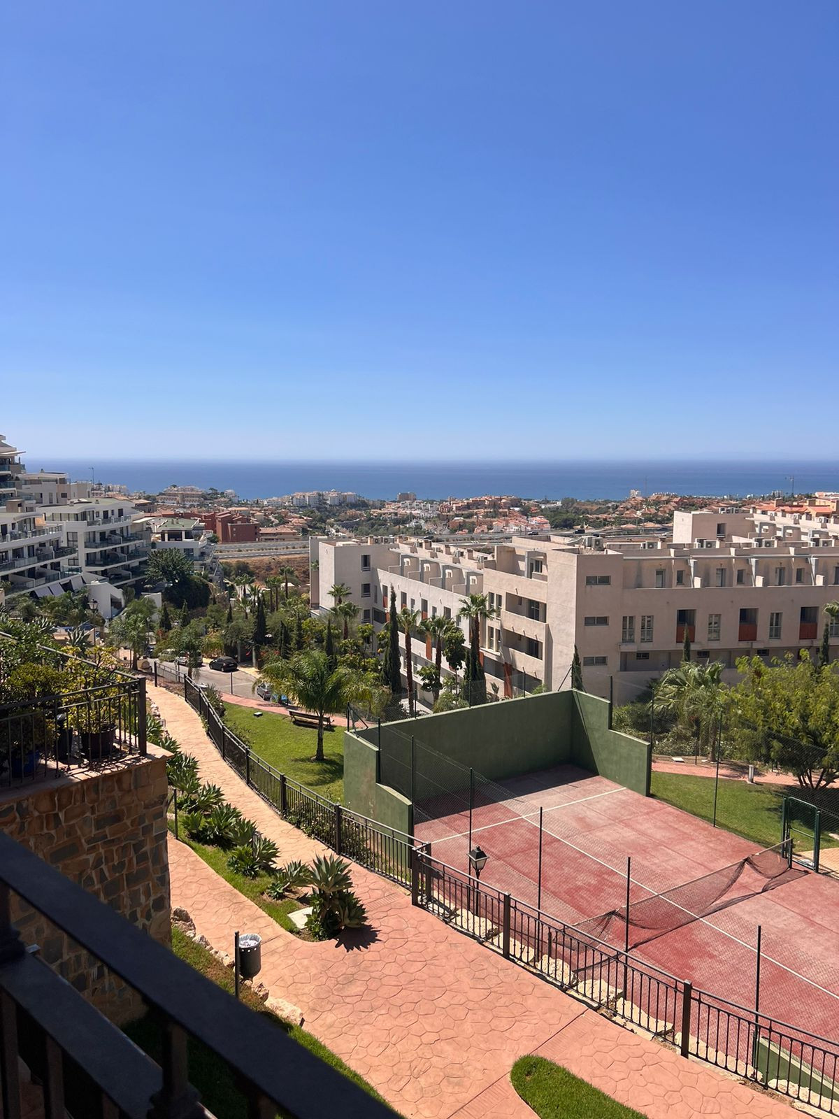 Apartamentos de 3 dormitorios en venta en Mijas – R5142967