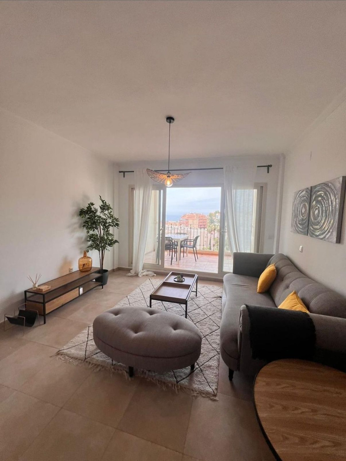 Apartamentos de 3 dormitorios en venta en Mijas – R5142967
