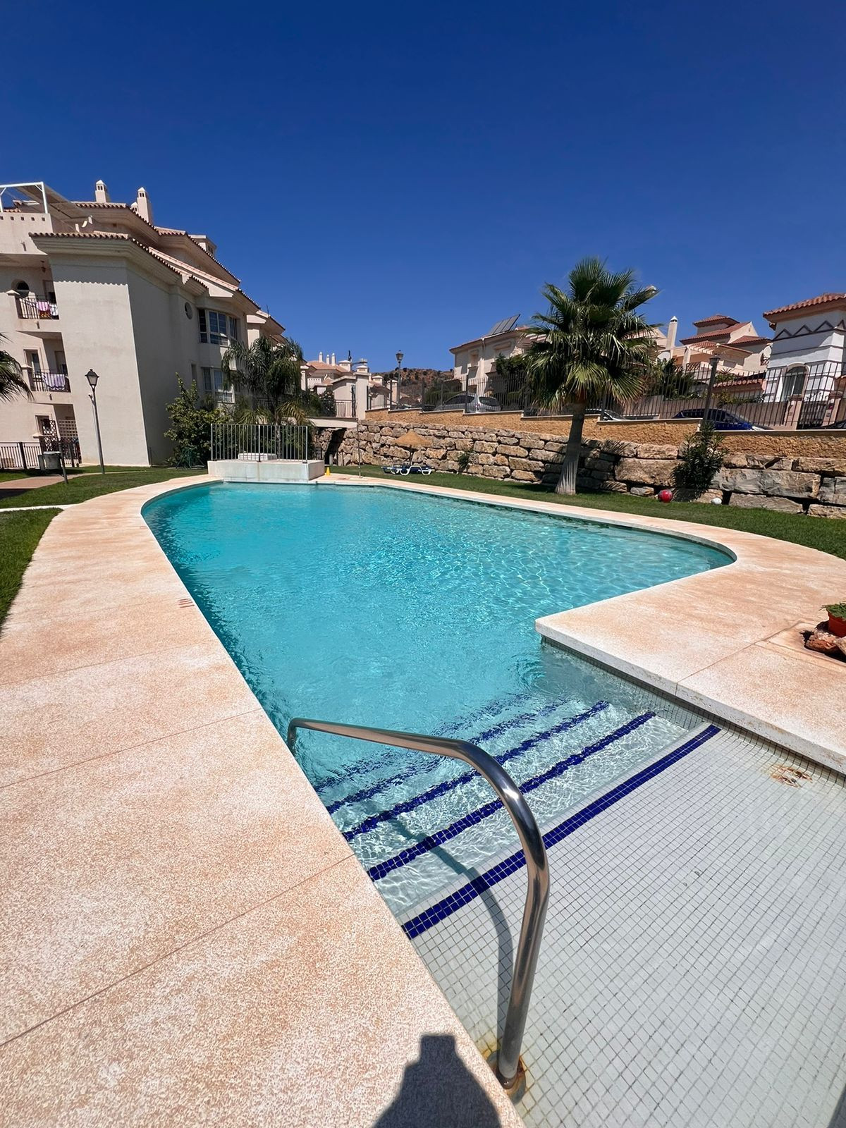 Apartamentos de 3 dormitorios en venta en Mijas – R5142967