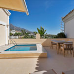 Adosados de 5 dormitorios en venta en Marbella – R5189632