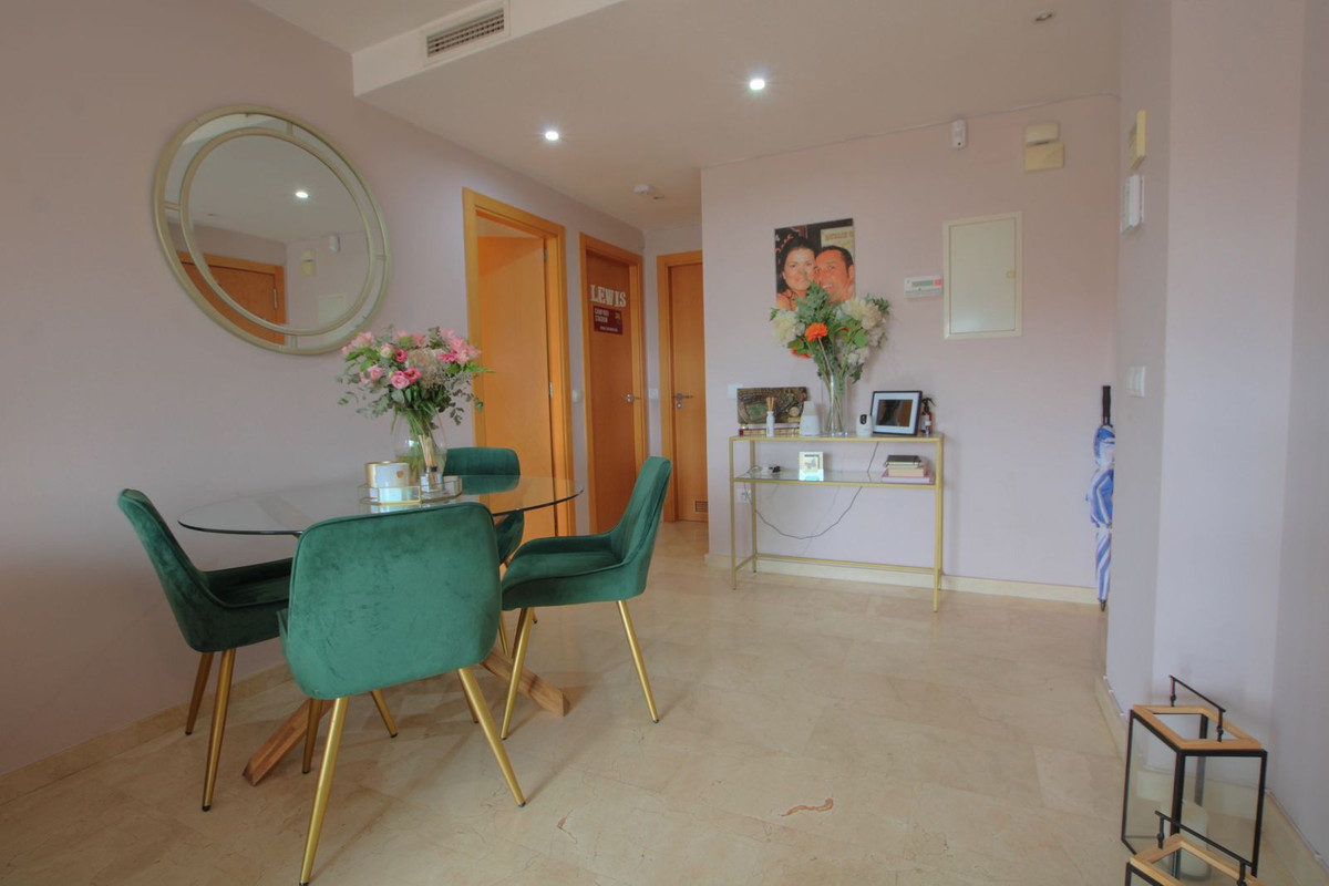 Apartamentos de 2 dormitorios en venta en La Cala de Mijas – R5182360