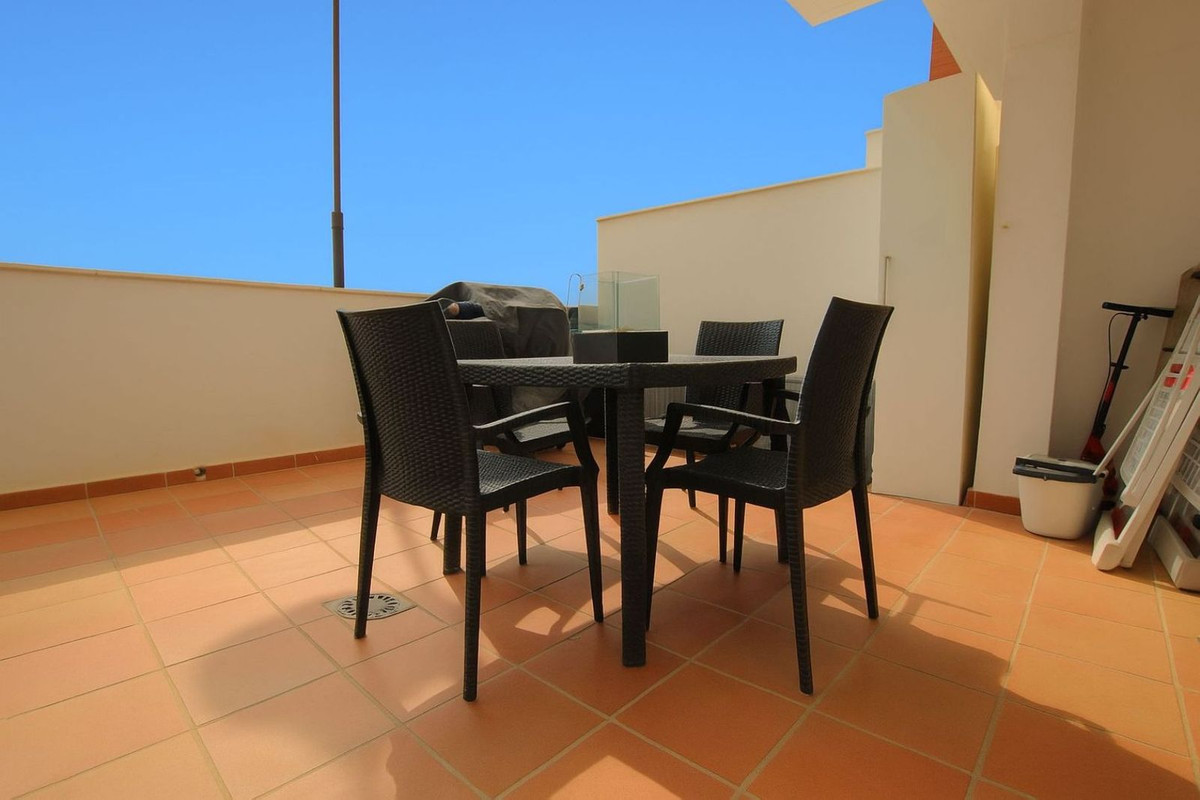 Apartamentos de 2 dormitorios en venta en La Cala de Mijas – R5182360